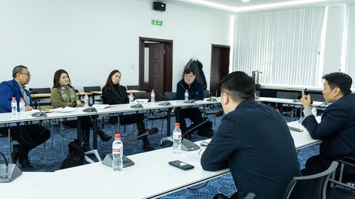 МҮХАҮТ-ын дэргэдэх Худалдааг хөнгөвчлөх, тээвэр логистикийн зөвлөлийн хурал боллоо.